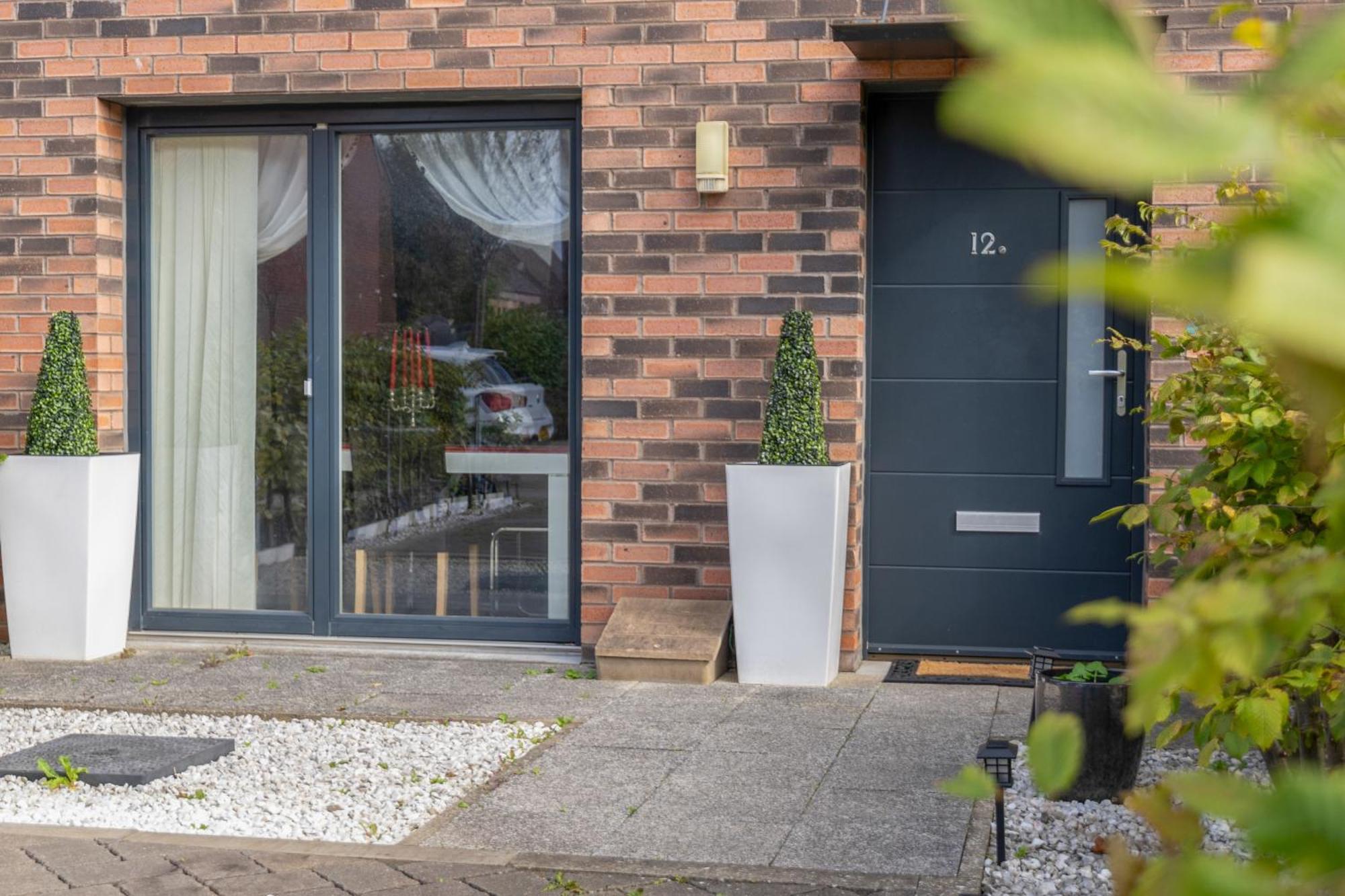 Séjour chez l'habitant Cosy, Stylish Bedroom For Business And Work Travellers *